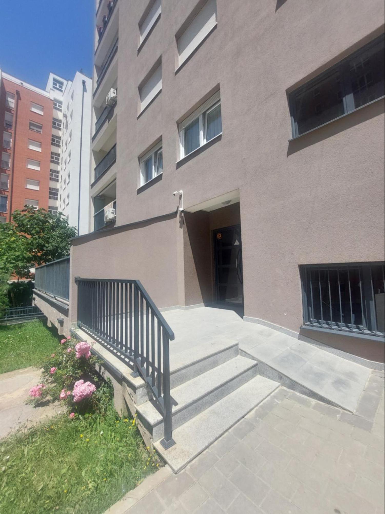 Private Apartments Prishtina Priștina Exterior foto